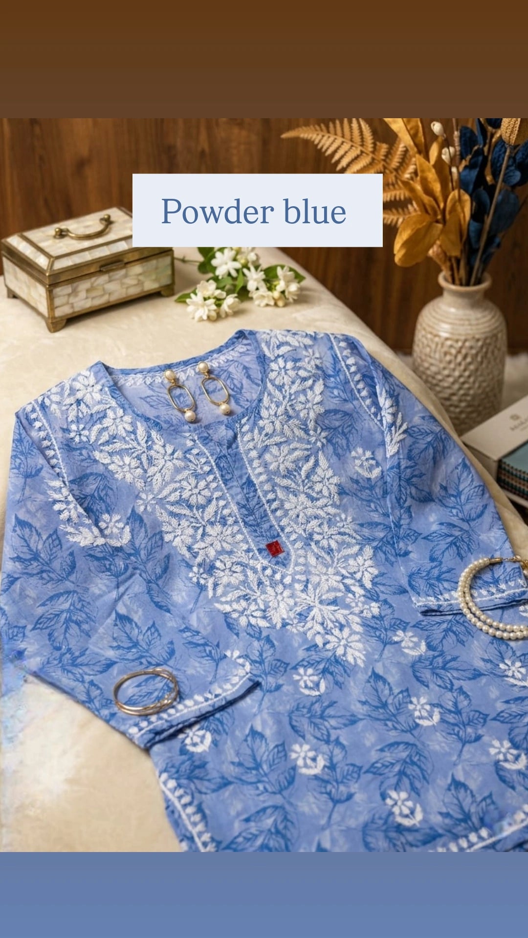 Chikankari Mul Mul Short Kurta