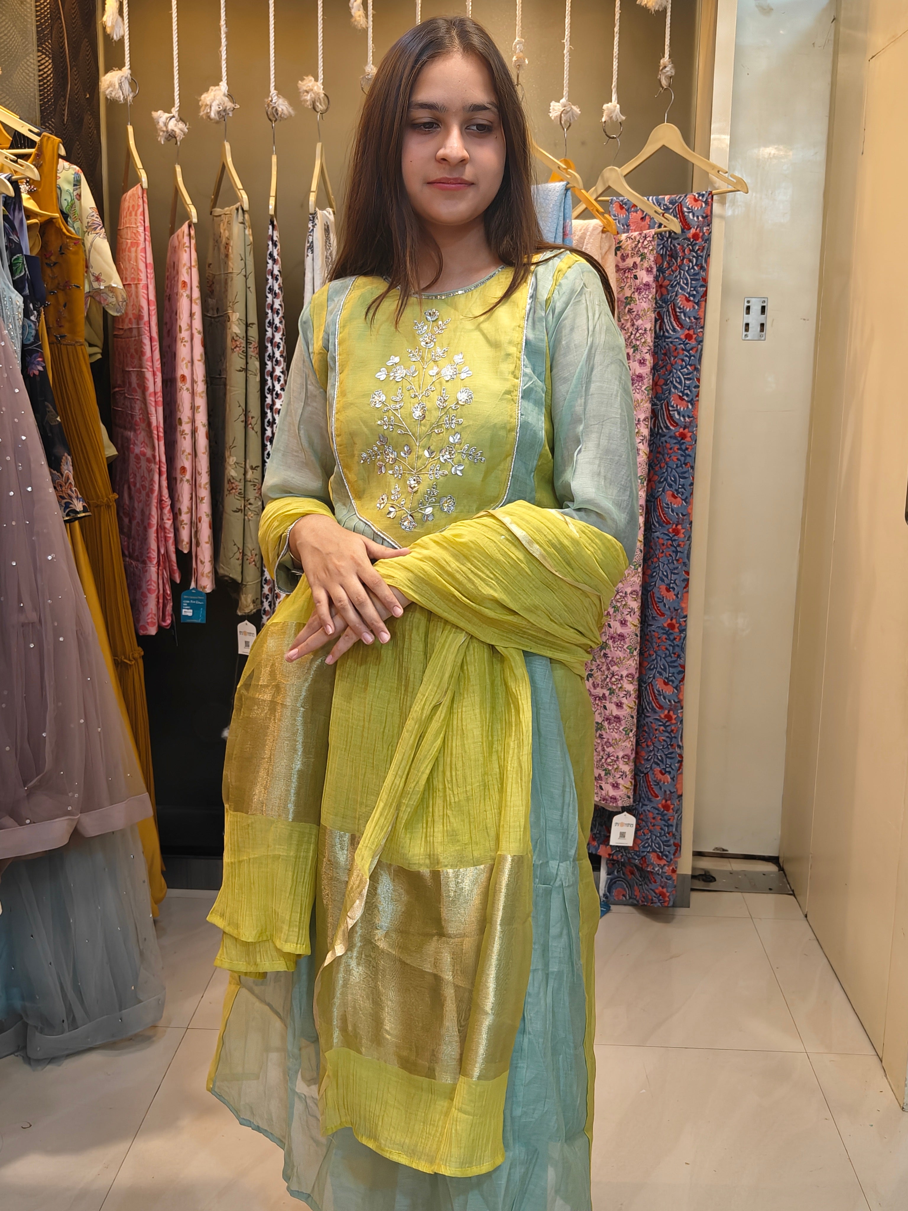 Sage & Lime Dual-Tone Mul Chanderi Handwork Suit Set